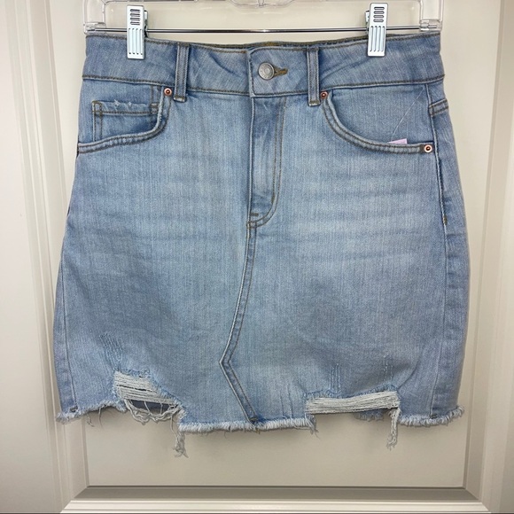 NEW Wild Fable Distressed Jean Skirt Light Wash 2 - Picture 2 of 10